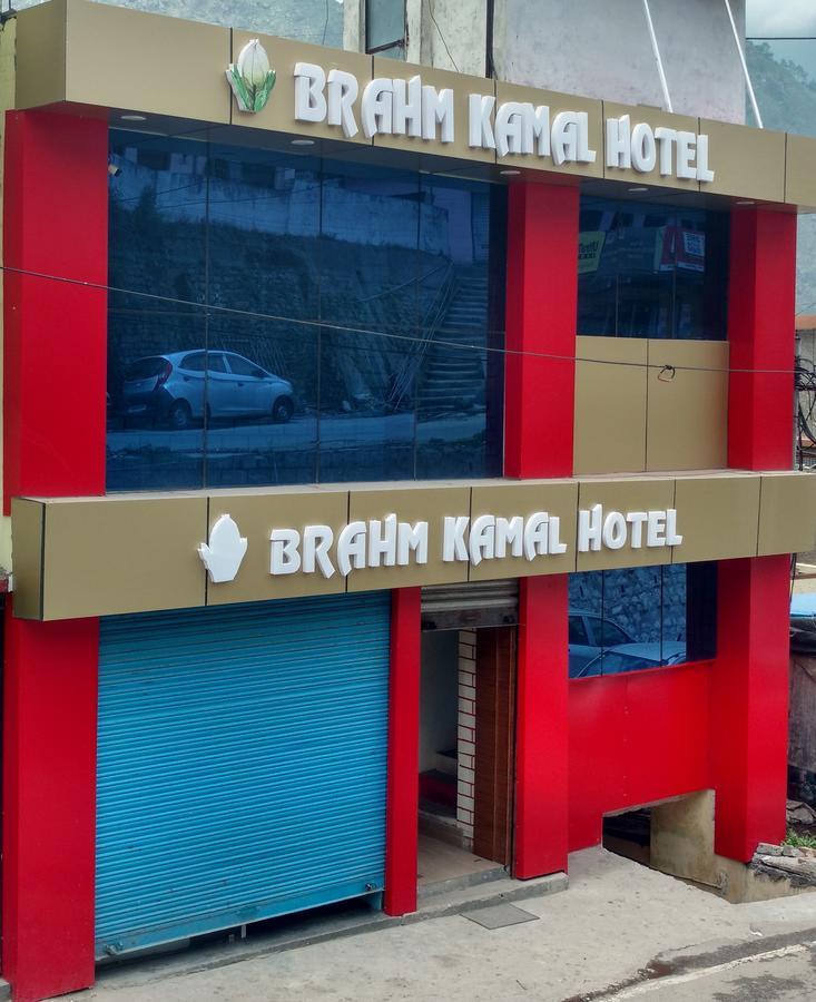 Hotel Brahma Kamal Джошімат Екстер'єр фото